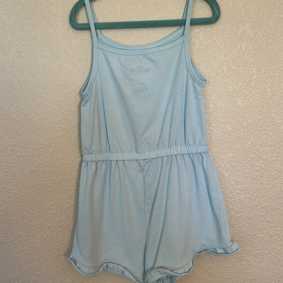 Set of Girls Frozen rompers size 6x. - Picture 4 of 8